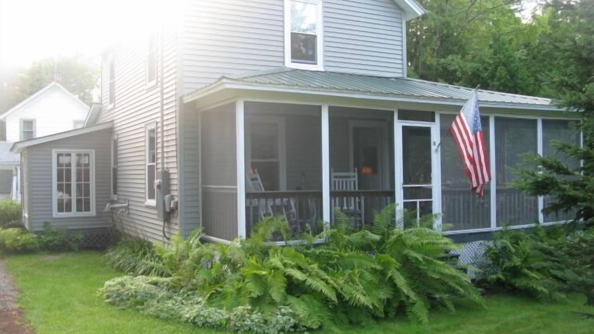 Wanakena Cottage | Cozy Historic Cottage Built in 1902