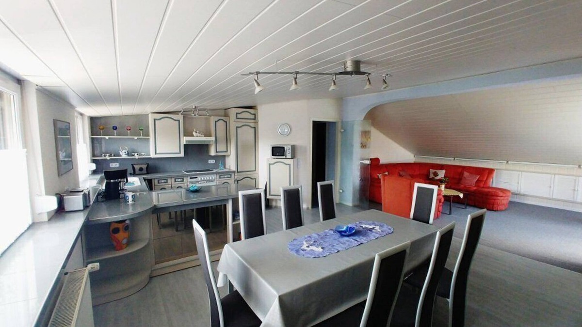 Mainz-Bingen Apartment | Cozy holiday apartment (90 sqm) in the attic for up to 5 people