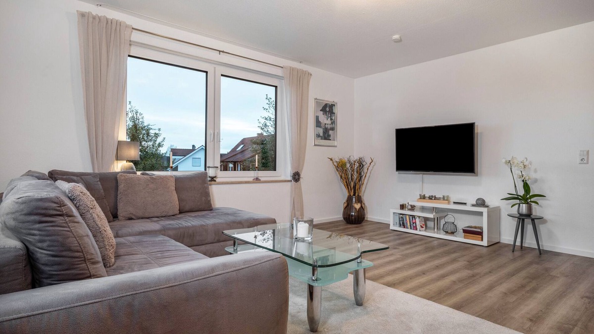 Lindau Apartment | Cozy Holiday Apartment Hotz near the Lindau Golf Club with Mountain View