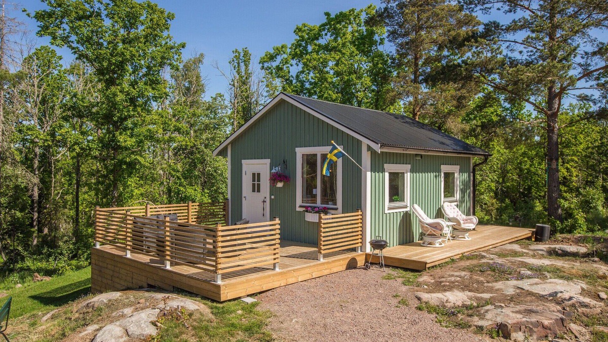 Odeshog Municipality House | Cozy holiday house close to nature in Ödeshög, Gränna