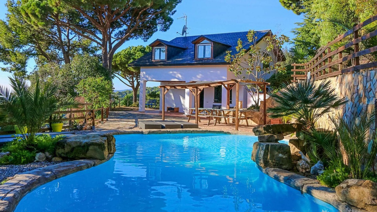 Sant Cebria de Vallalta House | Cozy home in Sant Cebrià de Vallalt