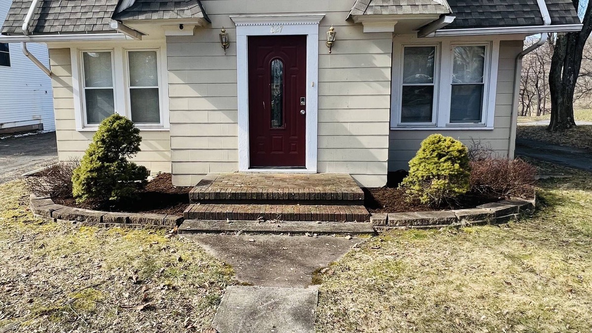 Bloomsburg House | Cozy Home at Bloomburg University!