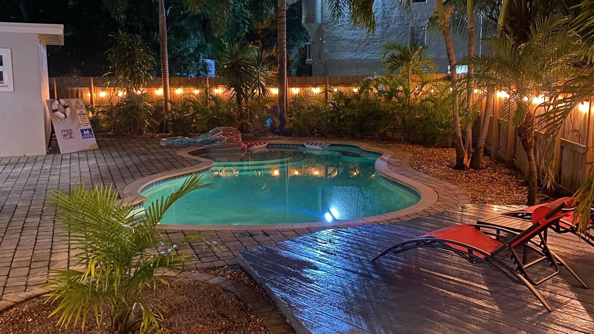 Riverside Park House | Cozy home away from home. Five minute from Las Olas. 15 minutes to beach.