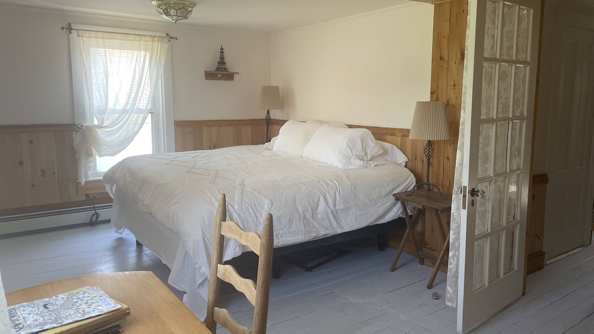 Kezar Falls House | Cozy home between NH mountains and Portland ME
