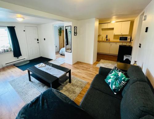 Trail Apartment | Cozy Home