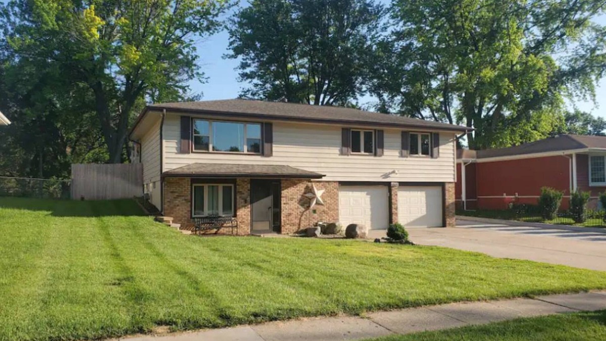 North Central Omaha House | Cozy home centrally located in Omaha, NE