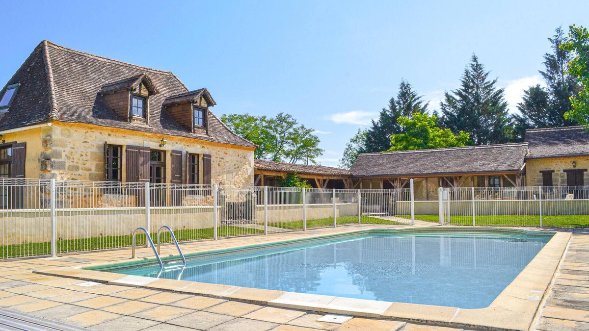 Eglise-Neuve-d'Issac House | Cozy home in Eglise Neuve D'Issac