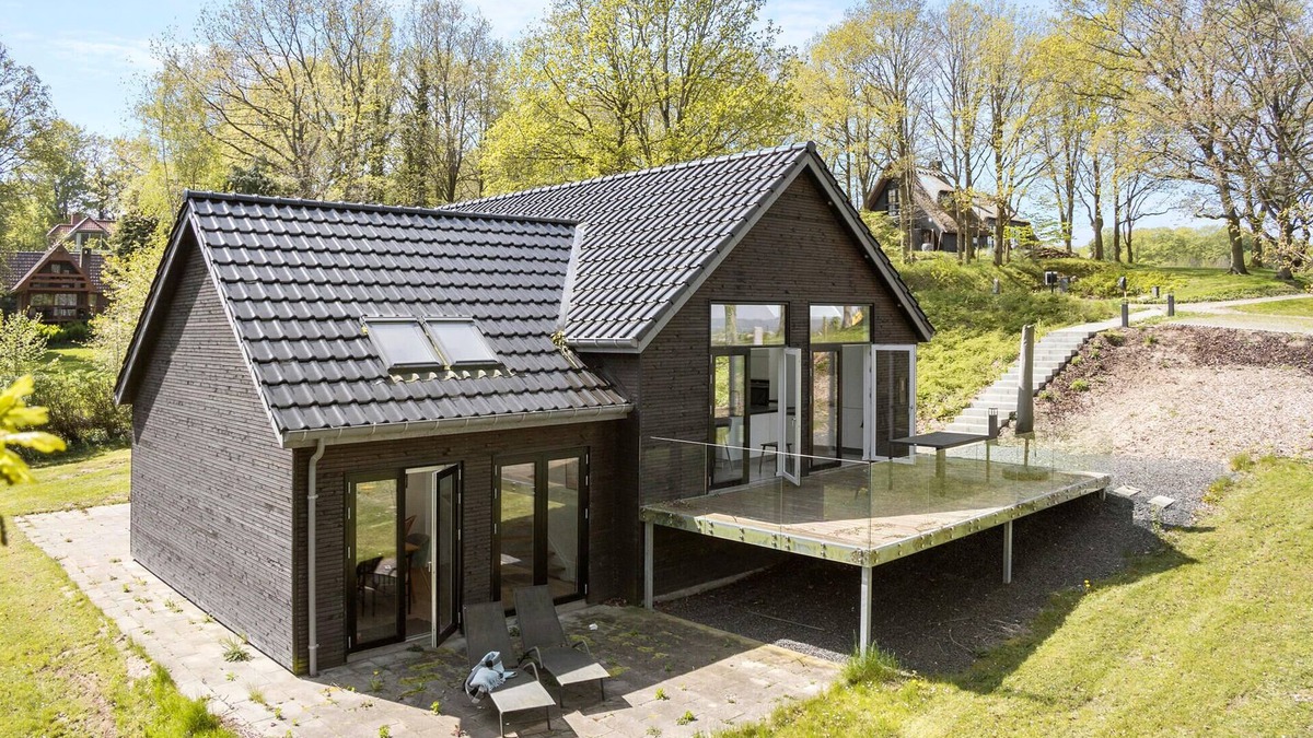 Vedelshave House | Cozy home in Asperup with kitchen