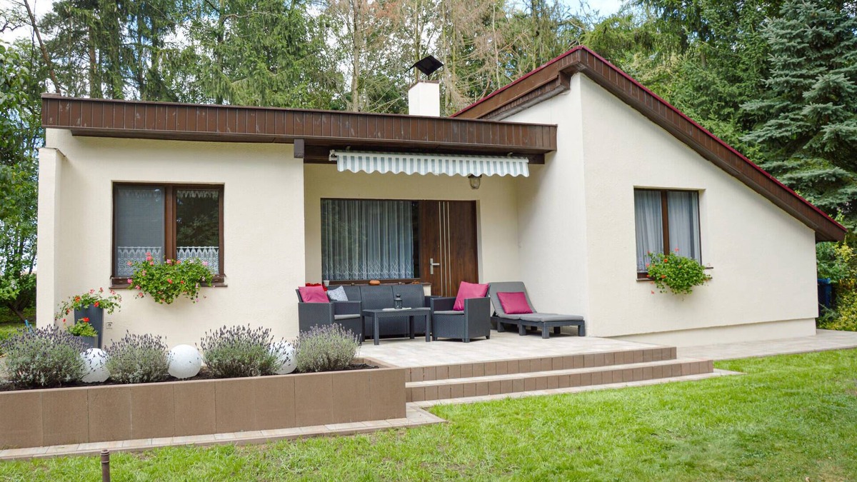 Pobiedziska House | Cozy home in Biskupice with WiFi