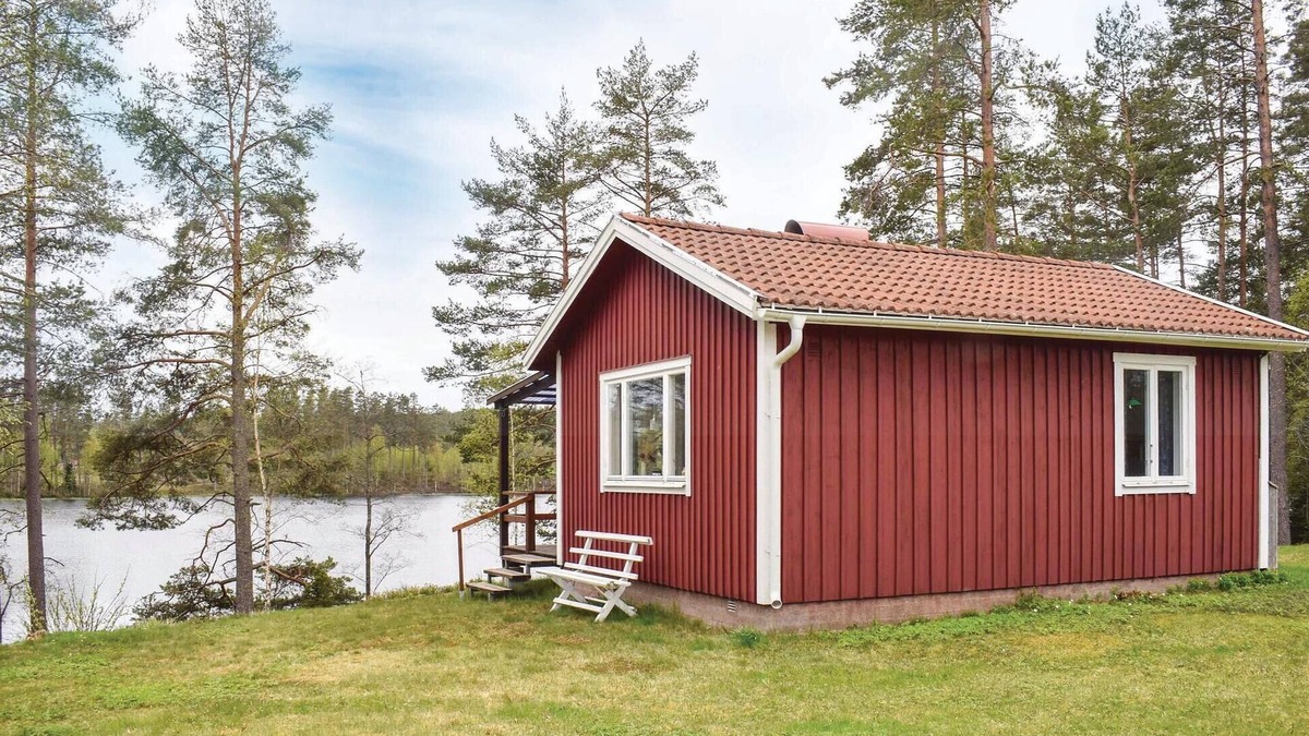 Bodafors House | Cozy home in Bodafors with kitchen