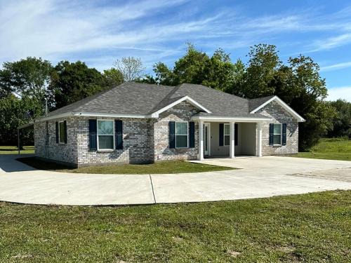 Milton House | Cozy Home in Church Point
