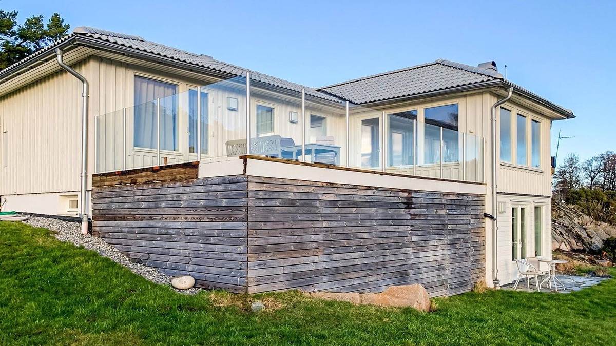 Fjallbacka House | Cozy home in Fjällbacka with kitchen