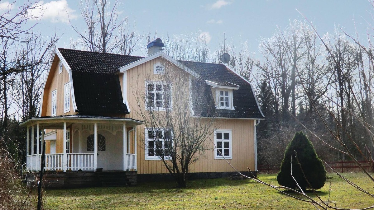 Gullabo House | Cozy home in Gullabo with kitchen