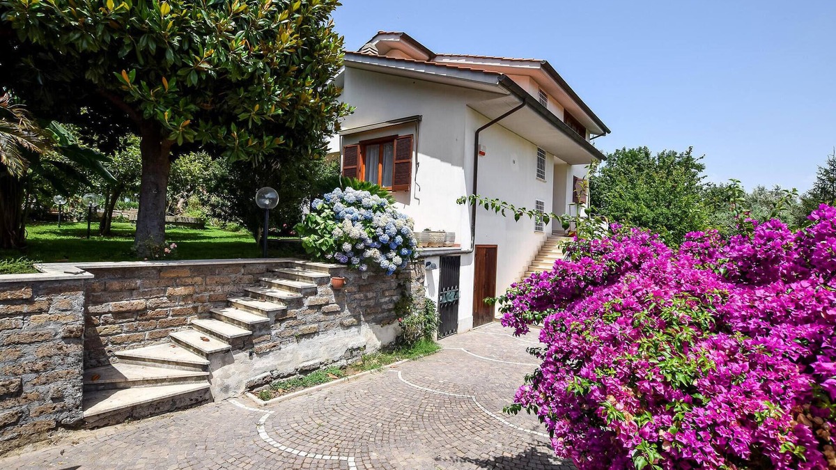 Lake Bracciano House | Cozy home in Anguillara Sabazia