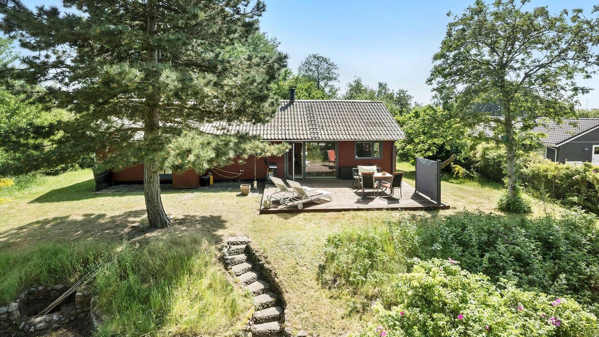 Frolunde House | Cozy home in Korsør with kitchen