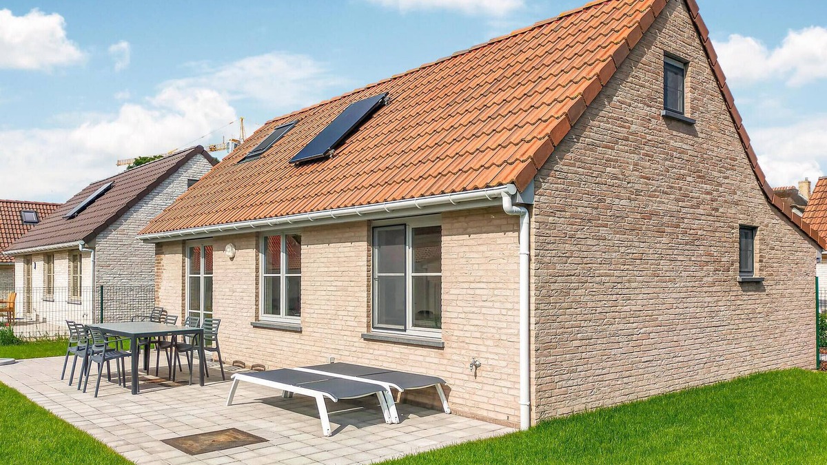 Middelkerke House | Cozy home in Lombardsijde with WiFi