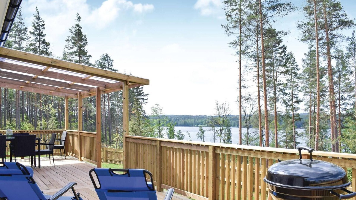 Hultsfred Municipality House | Cozy home in Målilla with WiFi