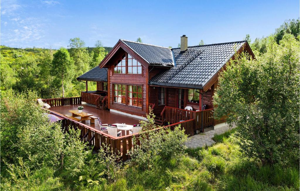Kvam House | Cozy Home In Norheimsund With Sauna