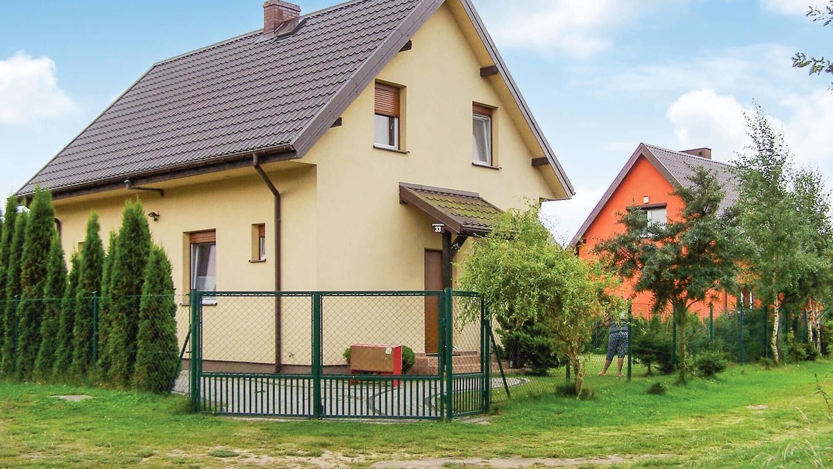 Nowecin House | Cozy home in Nowecin with kitchen