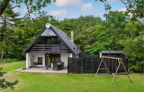 Sillerslev House | Cozy Home In Øster Assels With Sauna