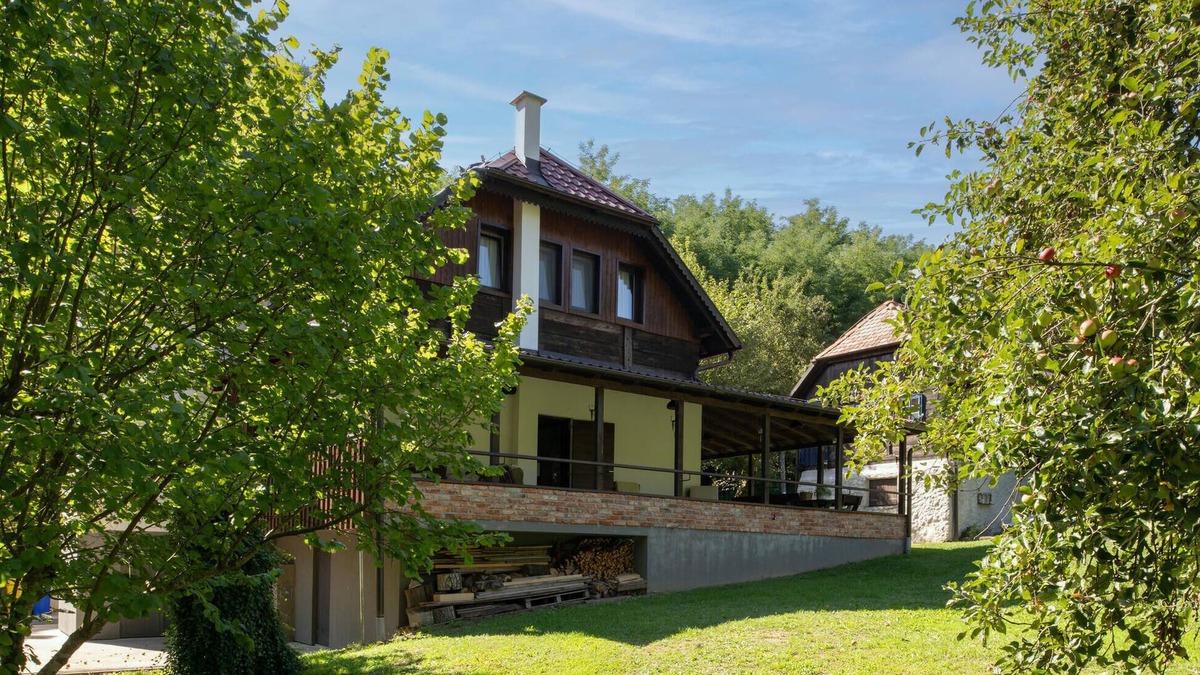 Petrinja House | Cozy home in Petrinja with WiFi