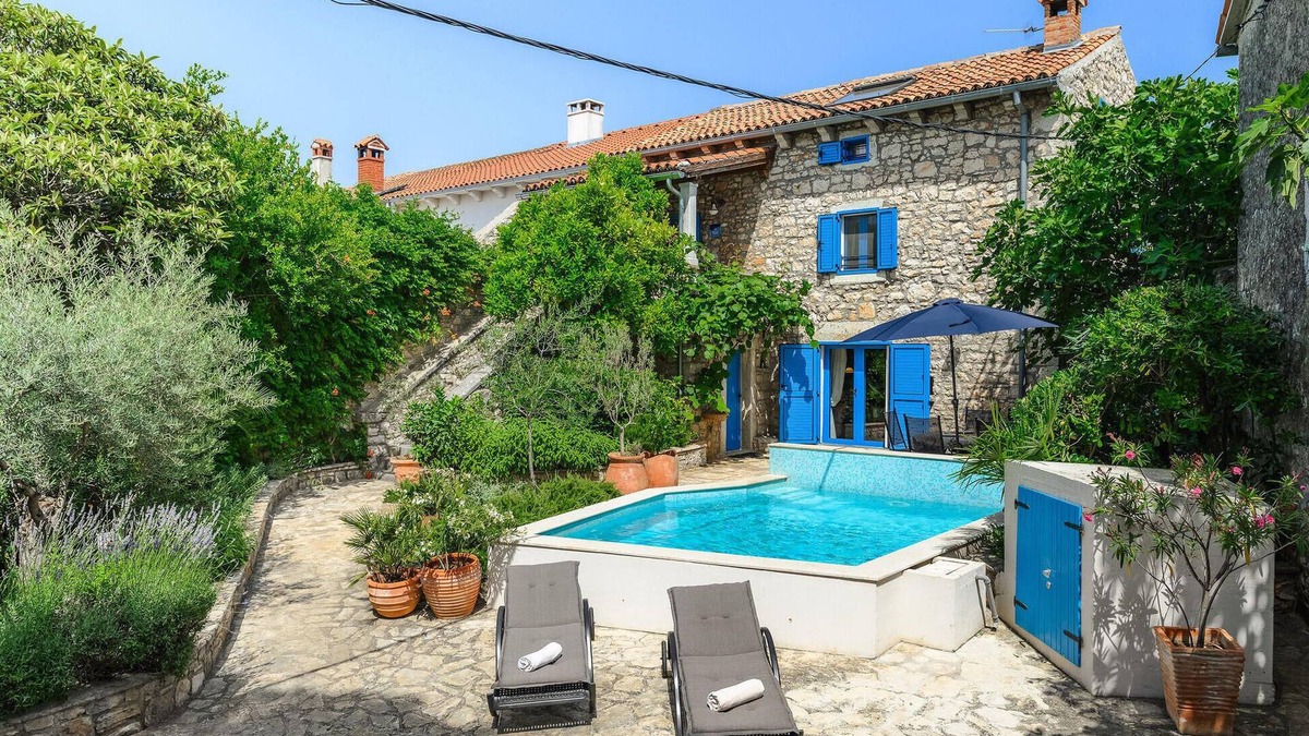Musalez House | Cozy home in Porec with WiFi