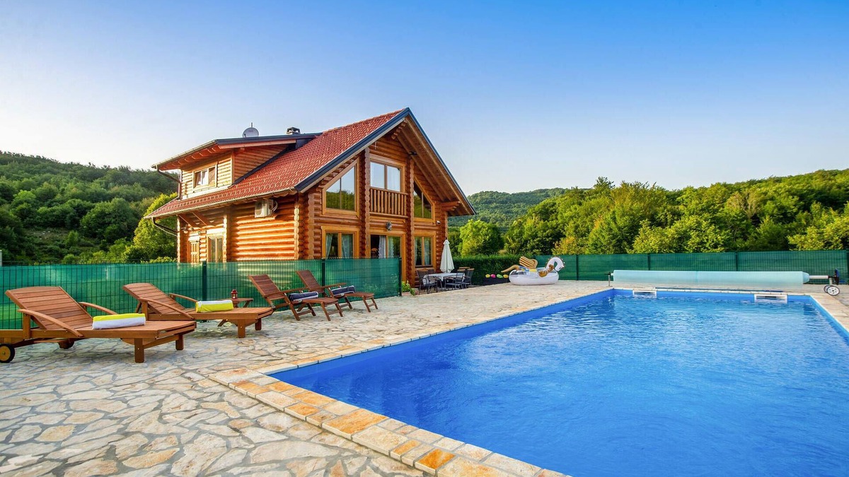 Prokike House | Cozy home in Prokike with sauna
