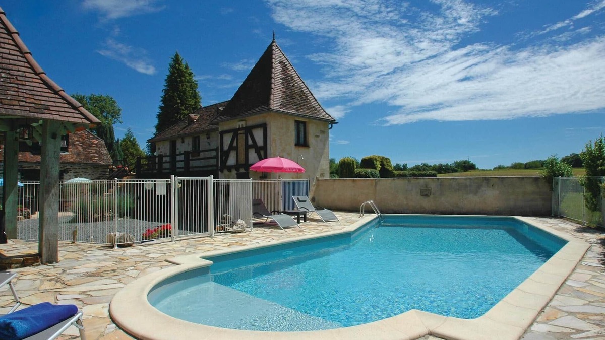 Savignac-Ledrier House | Cozy home in Savigvac-Lédrier with WiFi