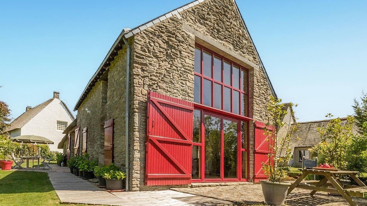 Saint-Lyphard House | Cozy home in Saint Lyphard with WiFi