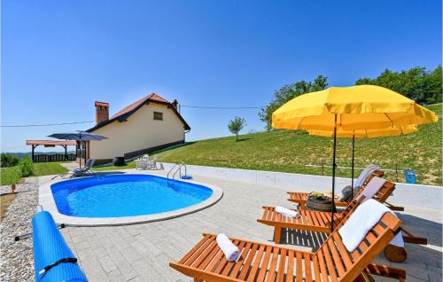 Jastrebarsko House | Cozy Home In Slavetic With Kitchen