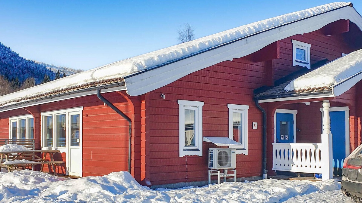 Syssleback House | Cozy home in Sysslebäck with kitchen