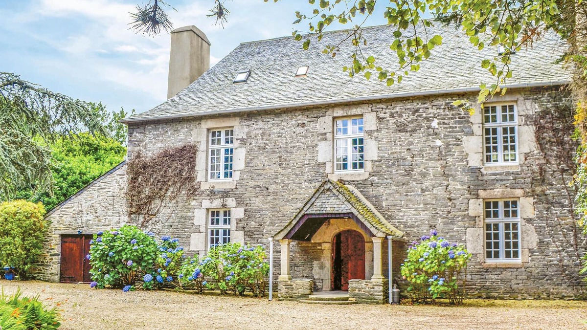 Taule House | Cozy home in Taulé with kitchen
