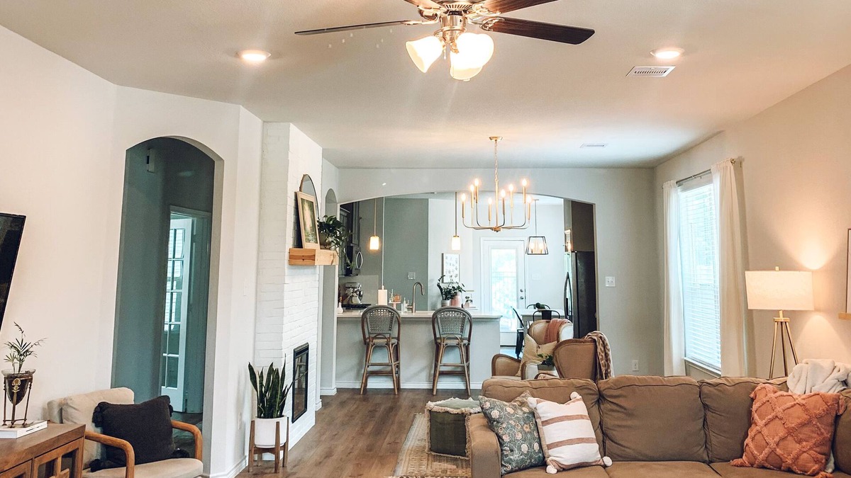 Wellborn House | Cozy Home in the Heart of Aggieland
