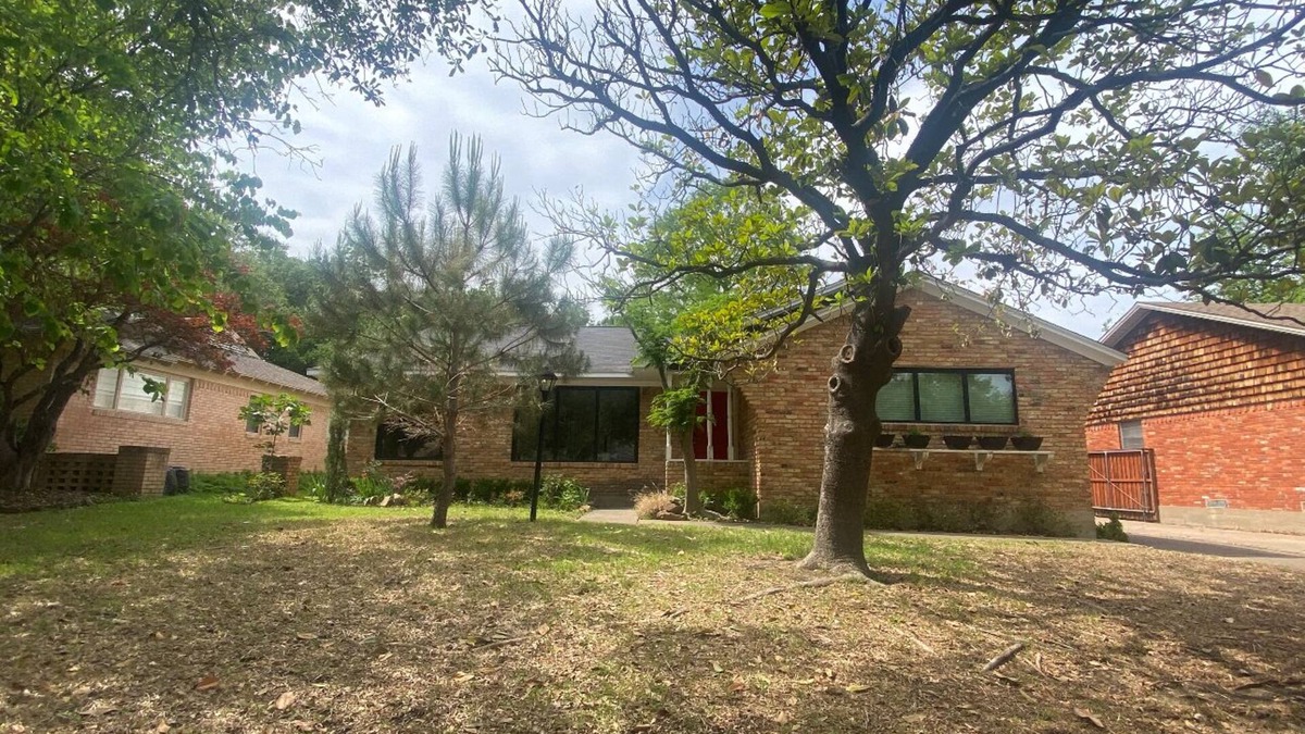 Northeast Dallas House | Cozy home in the heart of Dallas - Lakewood