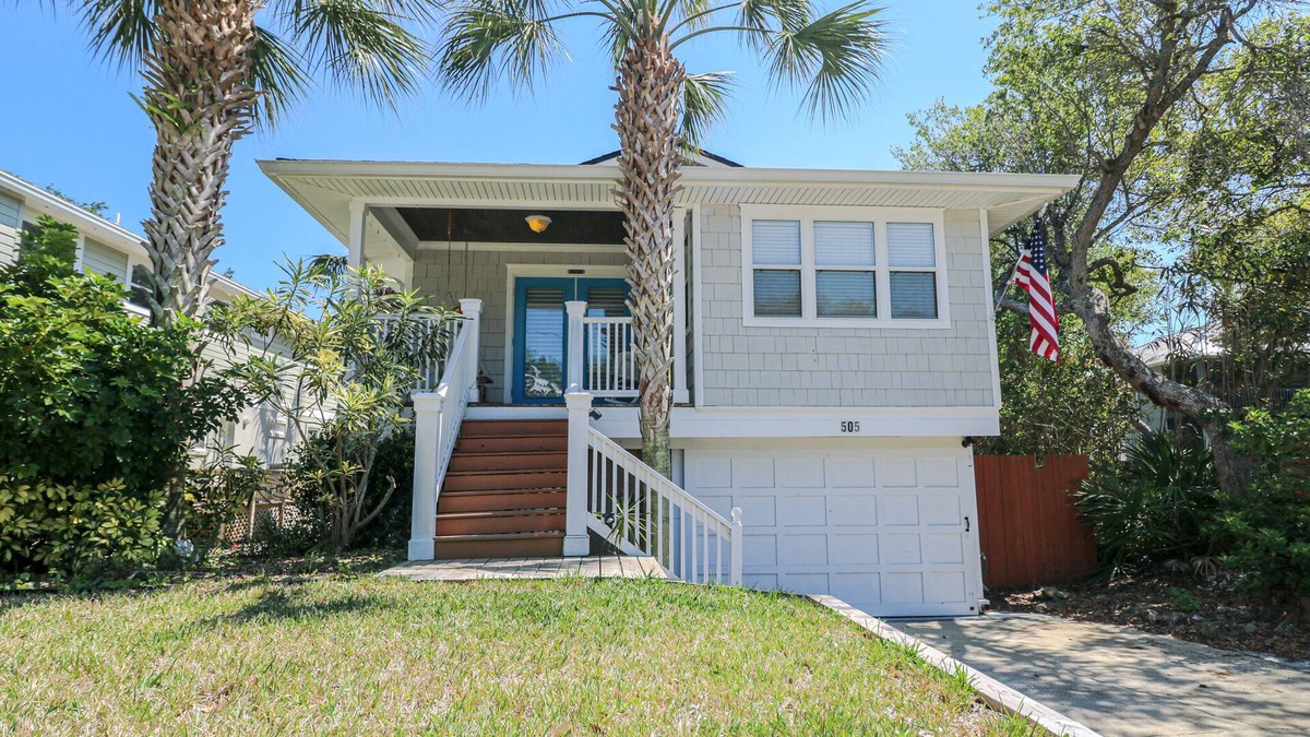 Vilano Beach Cottage | Cozy Home in Vilano Beach.