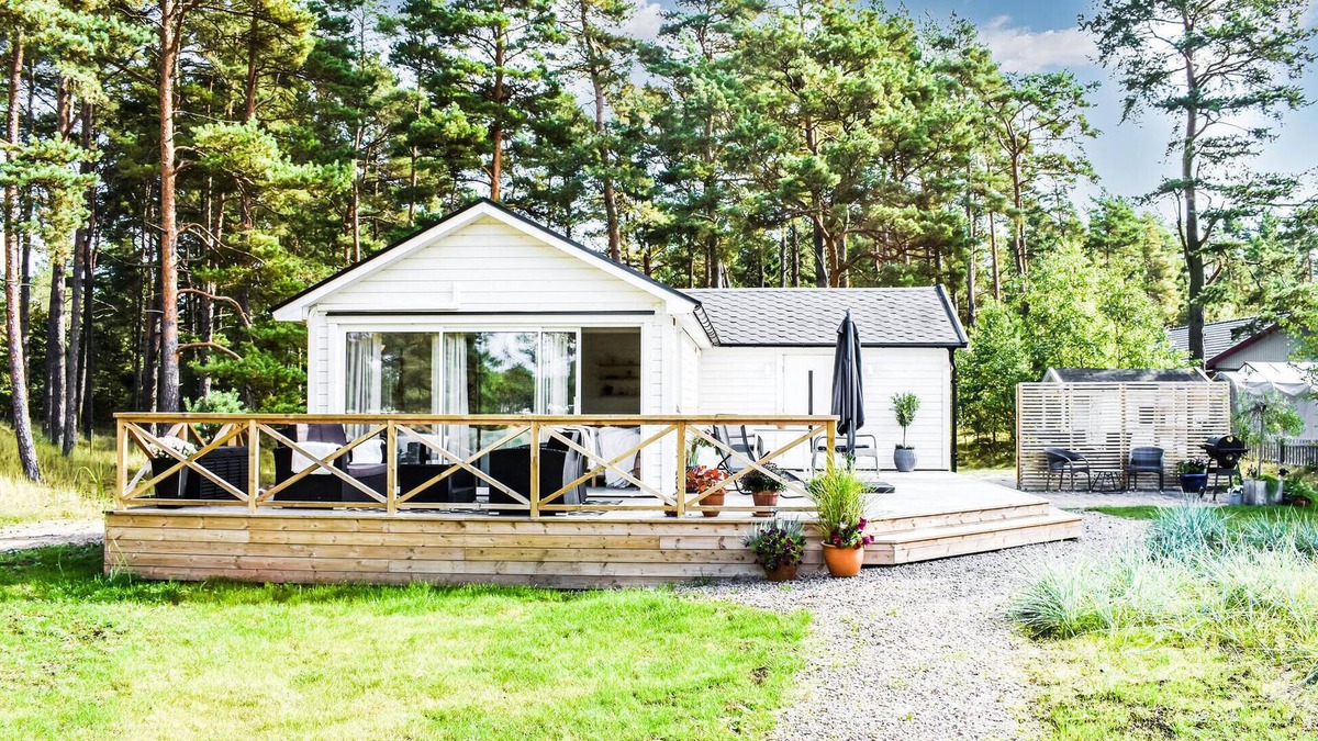 Yngsjo House | Cozy home in Yngsjö with kitchen