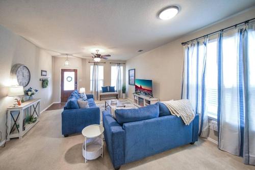 San Antonio House | Cozy Home - Seaworld, Six Flags, BMT Cup, Lackland
