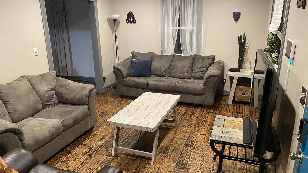 Irvington House | Cozy Homez In Irvington, NJ