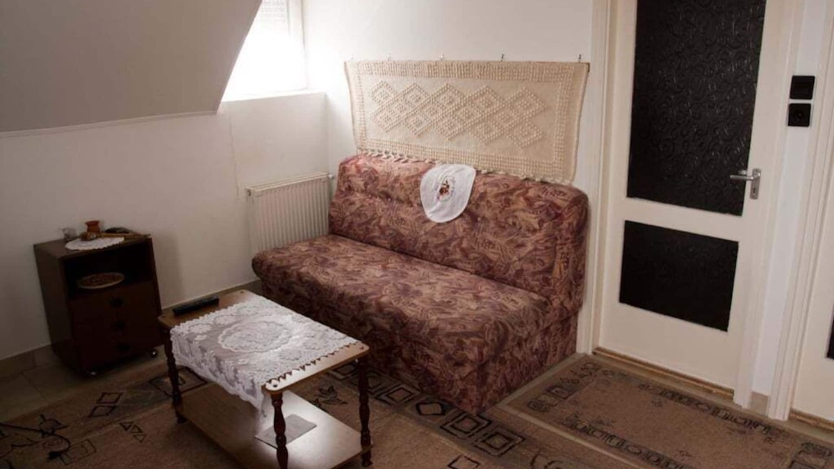Revfulop House | Cozy house a stone's throw from Lake Balaton
