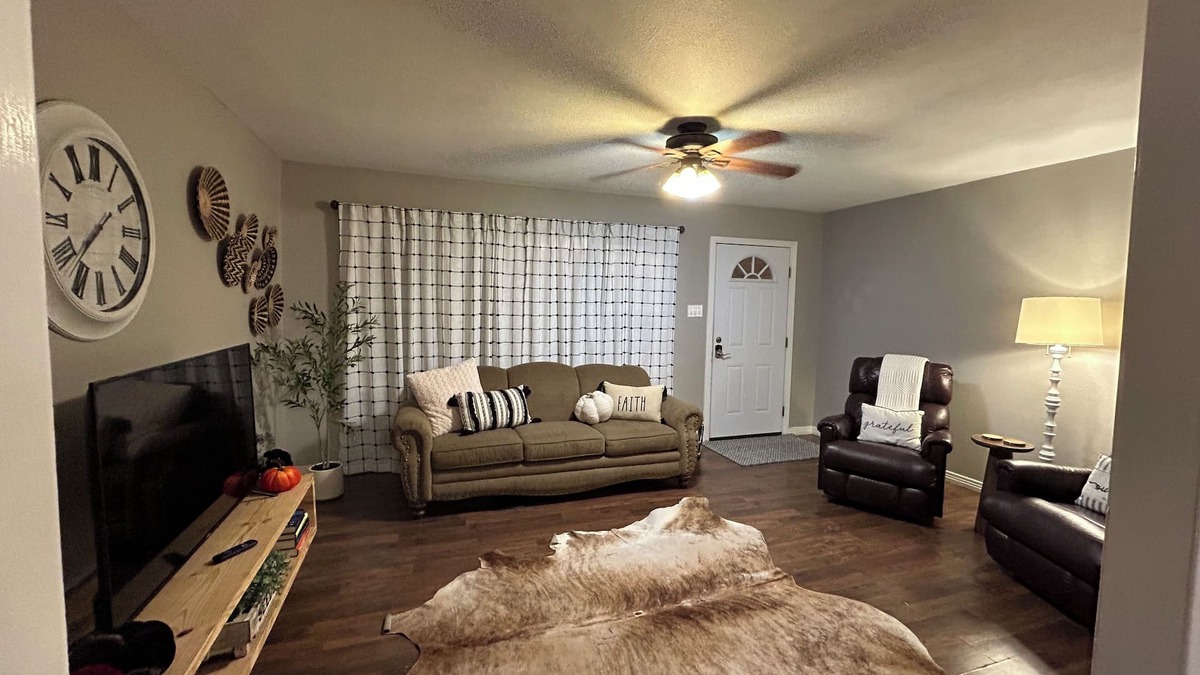 Stephenville House | Cozy house close to TSU campus!