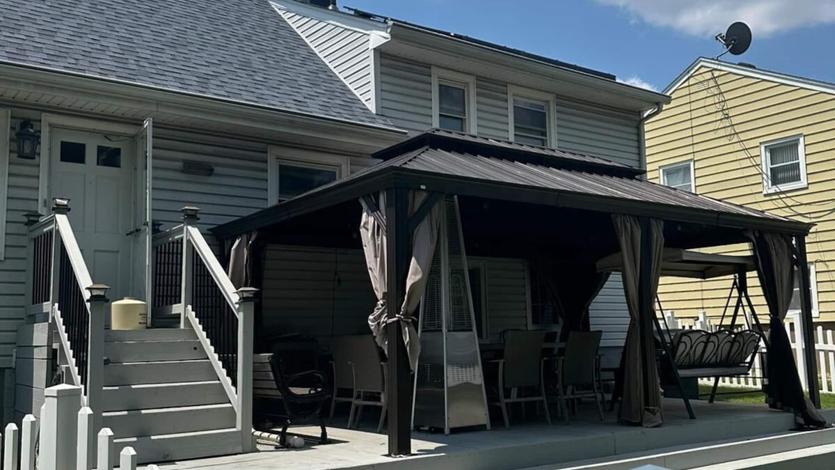 Clifton House | Cozy house in enjoyable Clifton with WiFi, AC only one room Bedroom #1