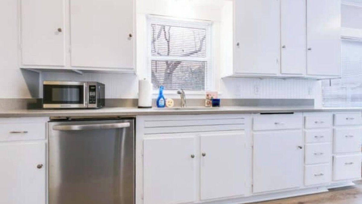 San Angelo House | Cozy House in San Angelo