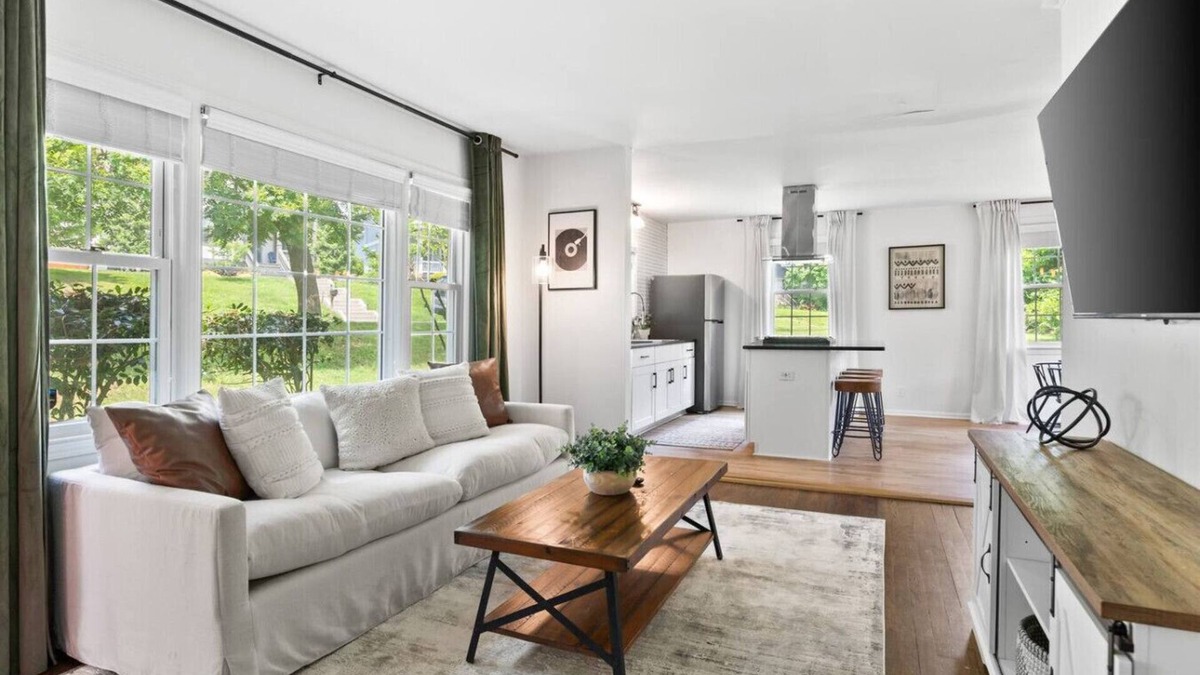 Shelby Hills House | Cozy House in Trendy East Nashville with a Patio, Grill
