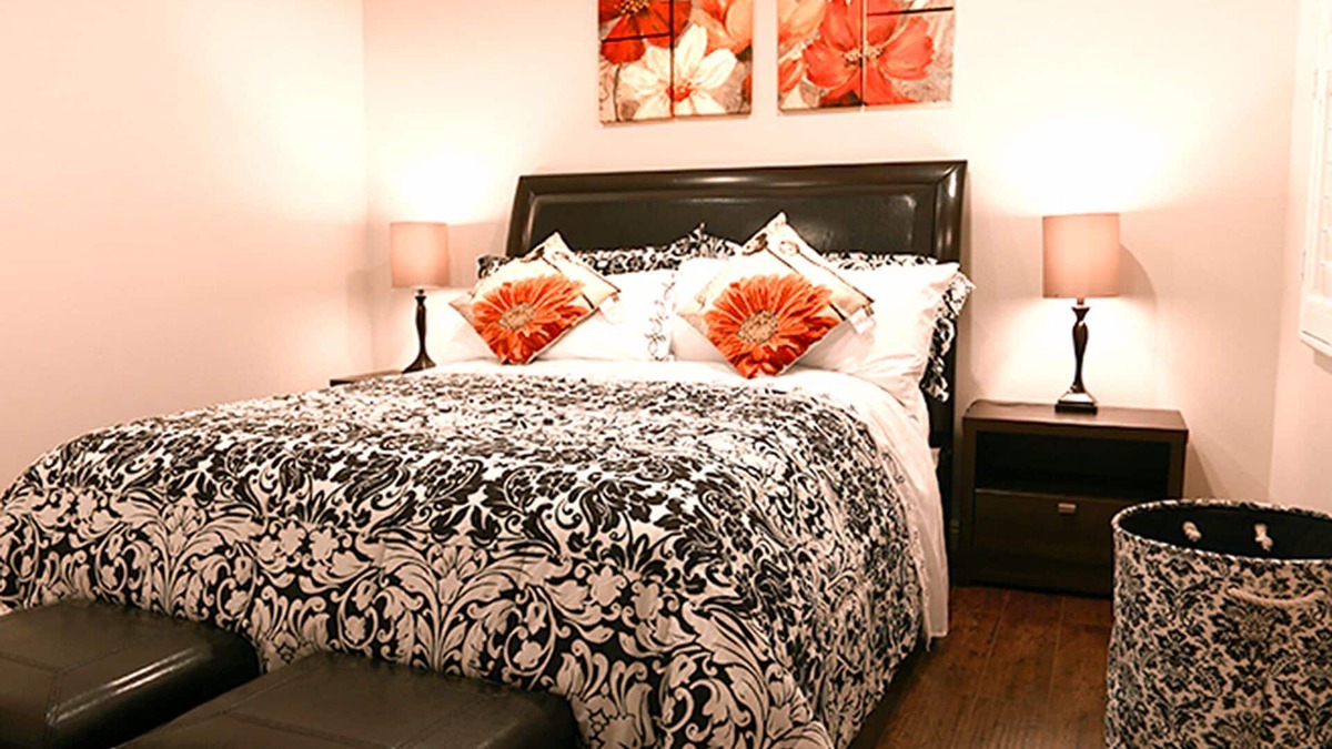 Southeast Anaheim House | Cozy House to Disney/Knott's/Hollywood/San Diego/Universal Studio/Beaches
