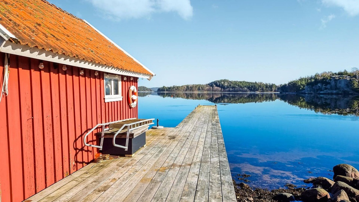Orust O House | Cozy house with a beautiful view.