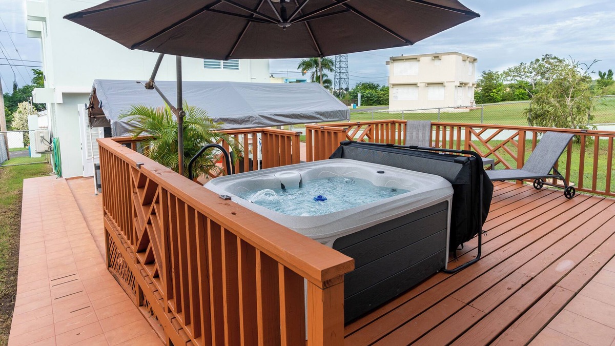 Boqueron House | Cozy House with a Hot Tub, Solar Panels in the Stunning Beach area of Boquerón.