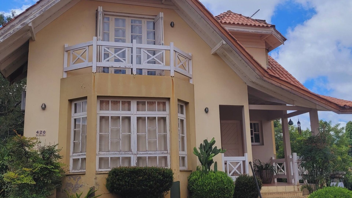 Vila Suica House | Cozy house with 4 bedrooms close to the center of Gramado.
