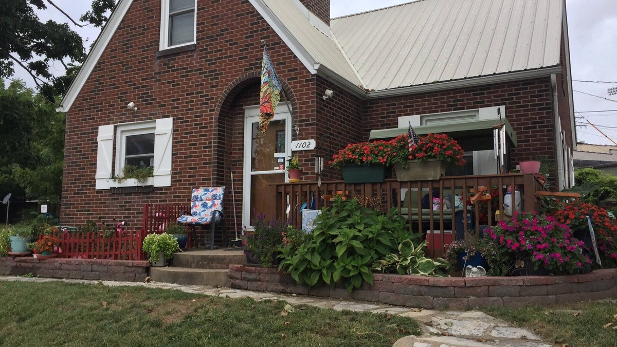 Cape Girardeau House | Cozy house within walking distance of the historic downtown district.