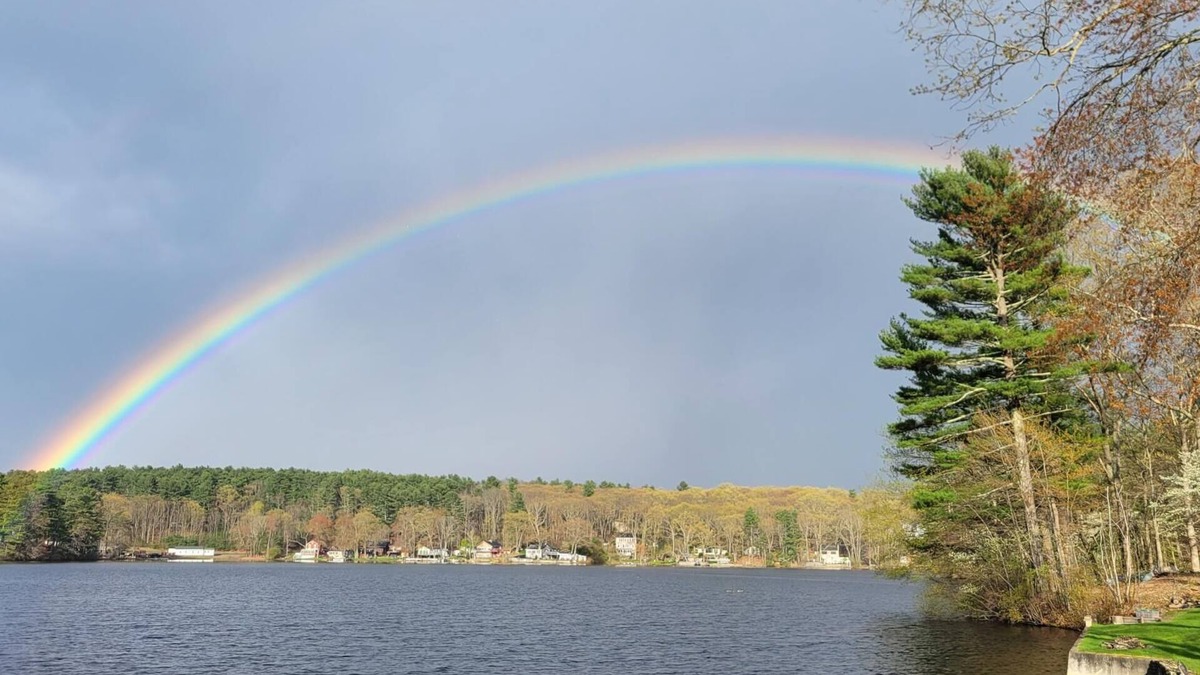 Thompson Cottage | Cozy lake cottage. Bring your boat. New dock at cottage.
