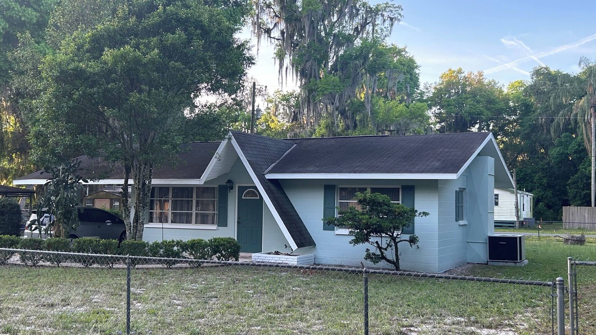Lake Panasoffkee House | Cozy lake house with access to Lake Panasoffkee FL